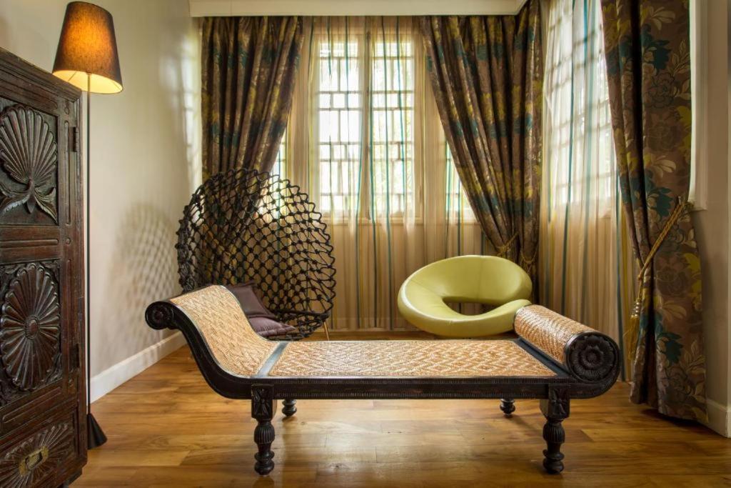 Villa Angelique - Hotel Classe Monument Historique Saint-Denis Kültér fotó